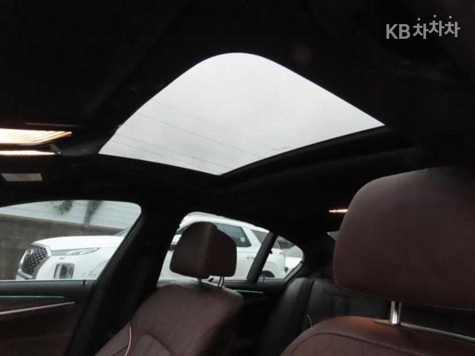 BMW 올Нов5 Серия (G30)523d M Sport - 17