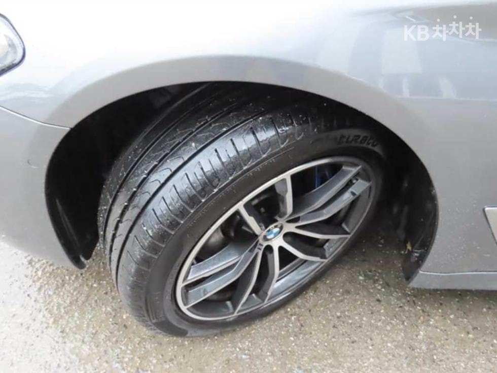 BMW 올Нов5 Серия (G30)523d M Sport - 19