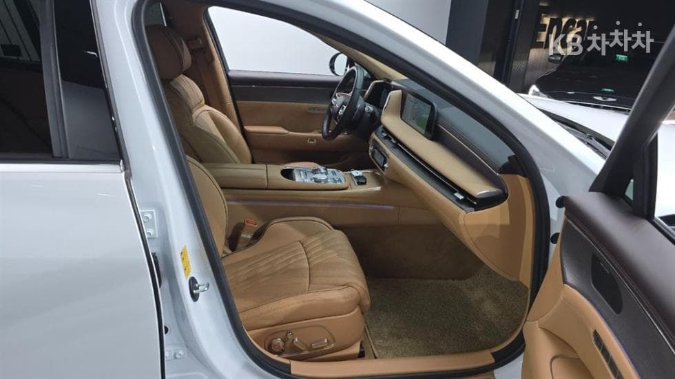 Дженезис G90(RS4)3.5T AWD Стандартен - 10