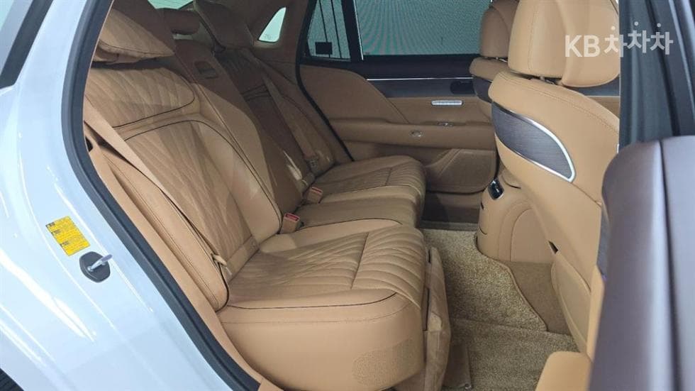 Дженезис G90(RS4)3.5T AWD Стандартен - 12