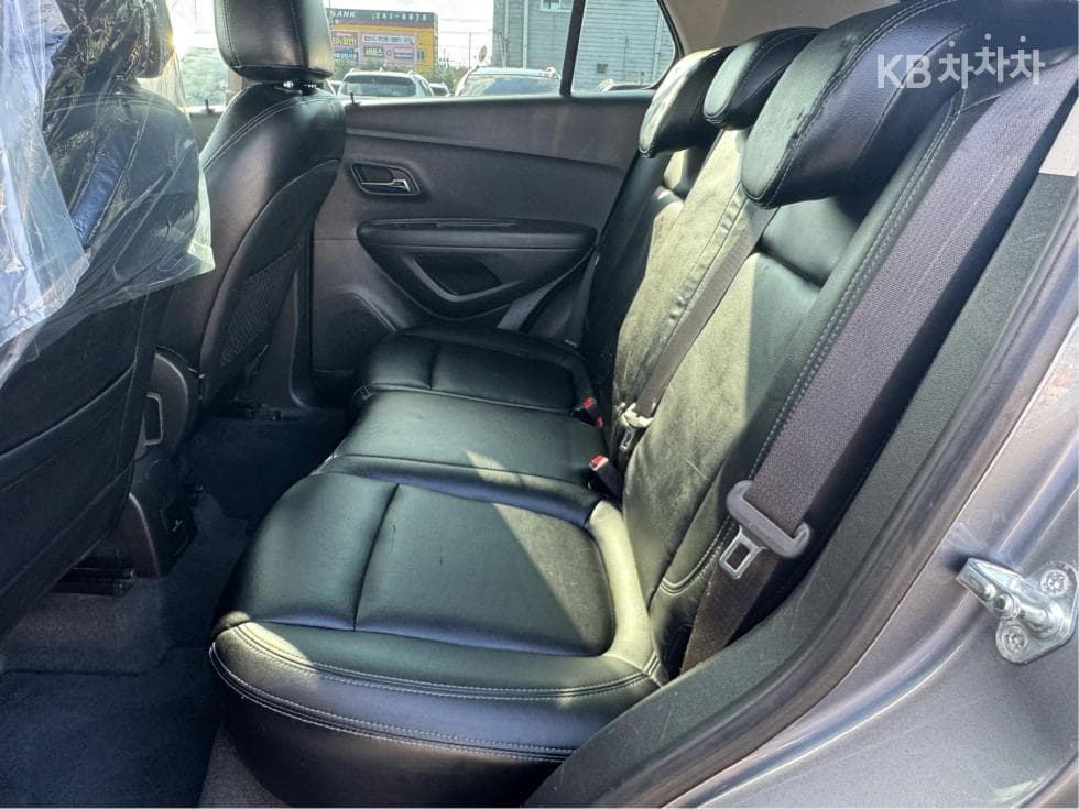 Джи Ем Корея Chevrolet Trax1.4 LS Deluxe - 15