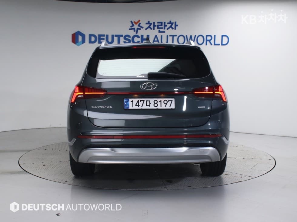 Hyundai The New Santa Fe TM Gasoline 2.5T 4WD Calligraphy - Image 4