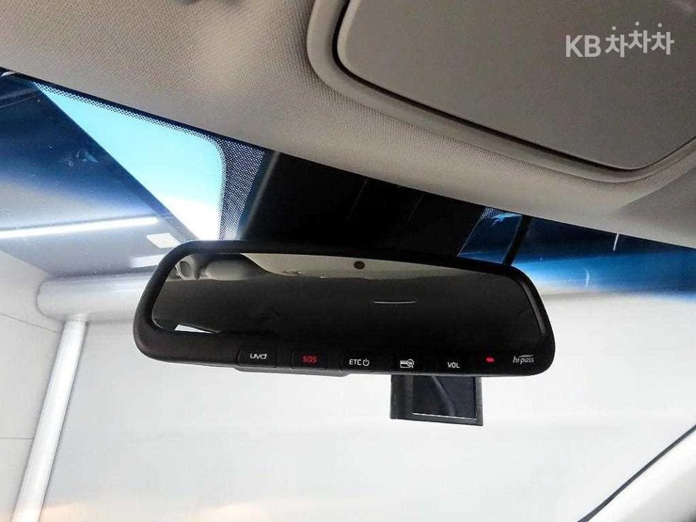 Киа Sportage 더 볼드Смарт스트림 D 1.6 Дизел 2WD Тренди - 17