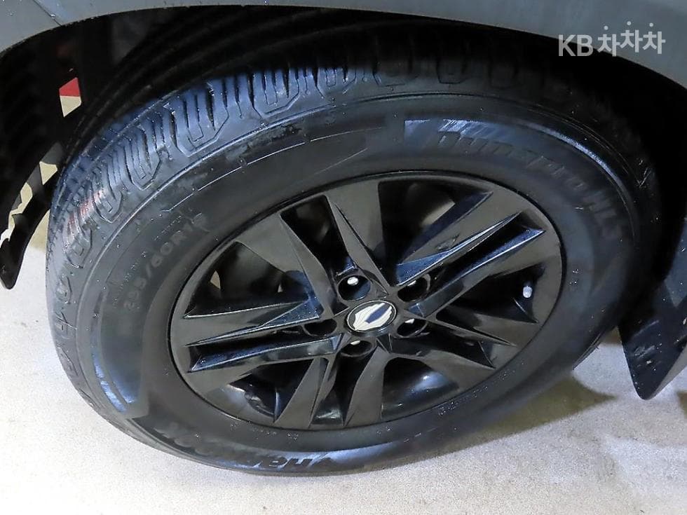 КейДжи Мобилити Rexton 스포츠2.2 4x4 Динамик 에디션 - 20