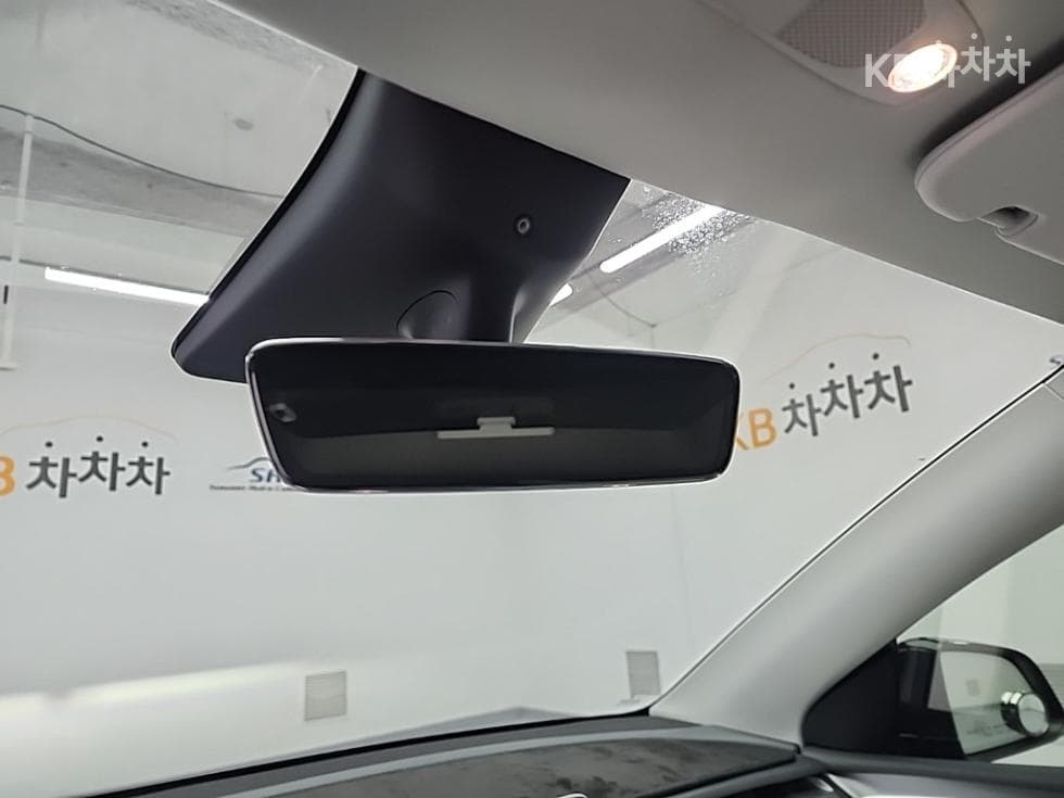 테슬라 Model YLong Range - 18