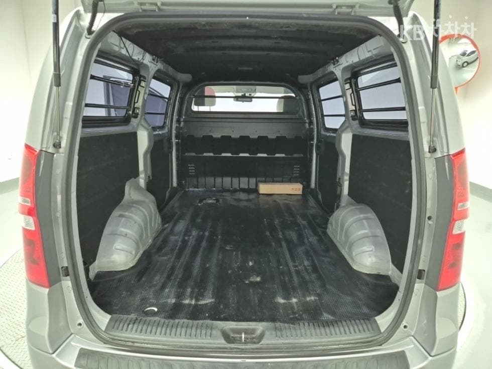 (83서0183)Hyundai The New Grand StarexVan 3 Passenger Smart - 16