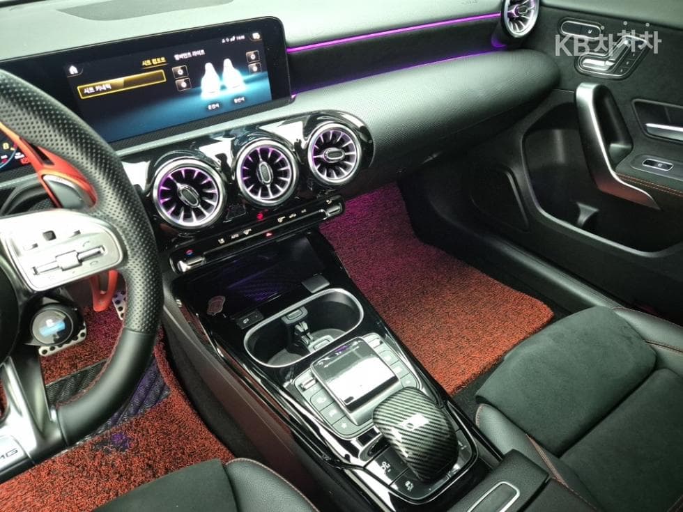 Mercedes-Benz A클래스(W177)AMG A35 4Matic - 10