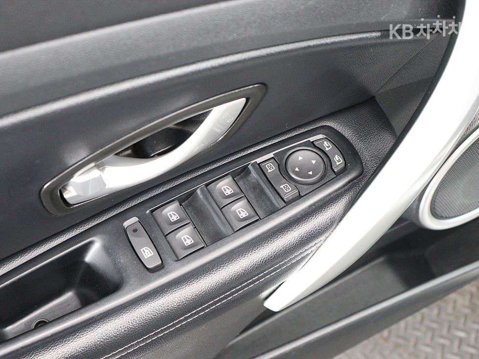 Рено Корея НовSM3RE Стандартен - 12