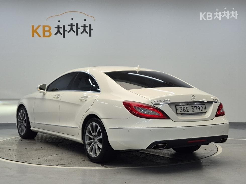Mercedes-Benz CLS-Class (W218) CLS 250 CDI Bluetec 4Matic W218(14~) - Image 2
