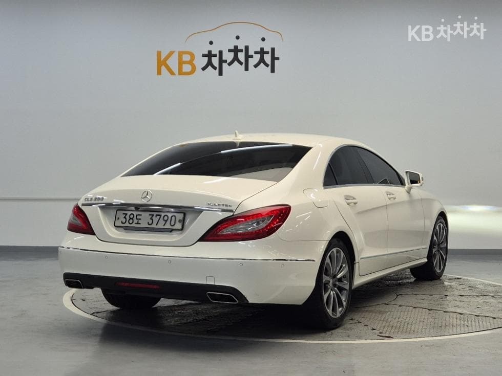 Mercedes-Benz CLS-Class (W218) CLS 250 CDI Bluetec 4Matic W218(14~) - Image 3