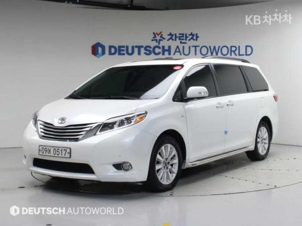 Toyota Sienna 3.5 AWD Автоматик - Image 1