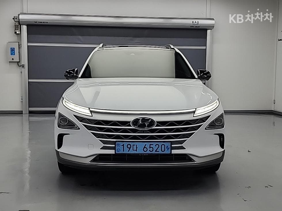 Hyundai NEXO Premium - Image 2