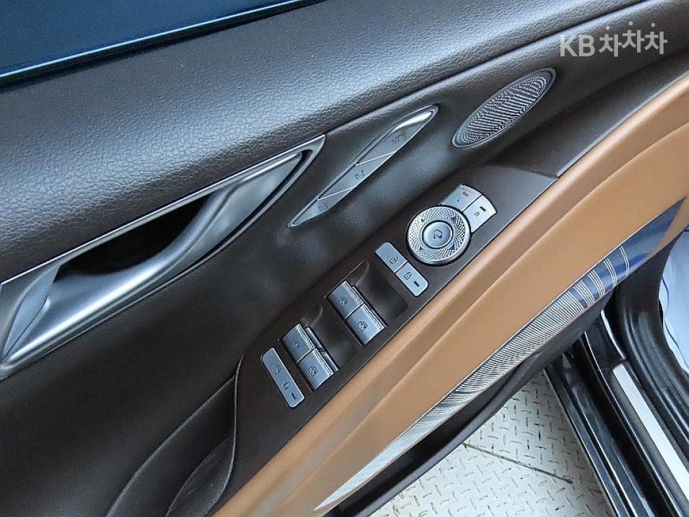 Дженезис G80(RG3)3.5 Турбо Бензин Директ Инжекция AWD - 13