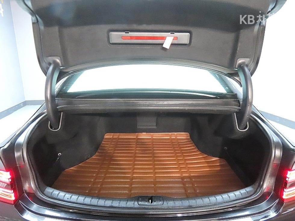 Дженезис G80(RG3)3.5 Турбо Бензин Директ Инжекция AWD - 19