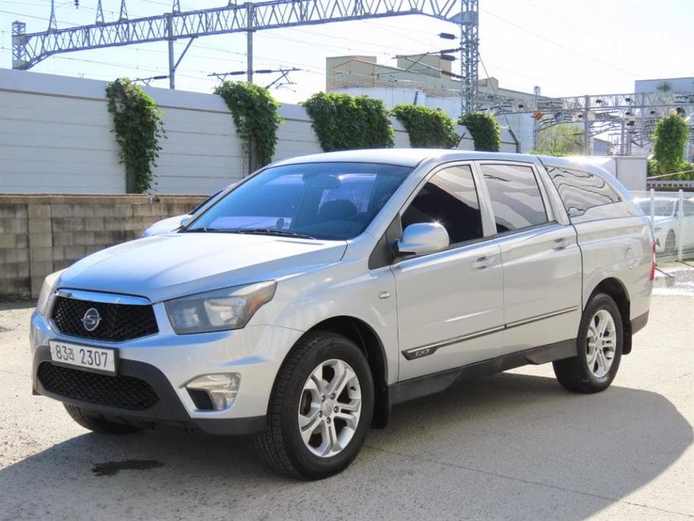 КейДжи Мобилити Корандо Спорт (pickup variant) CX7 4x4 패션 - Image 1