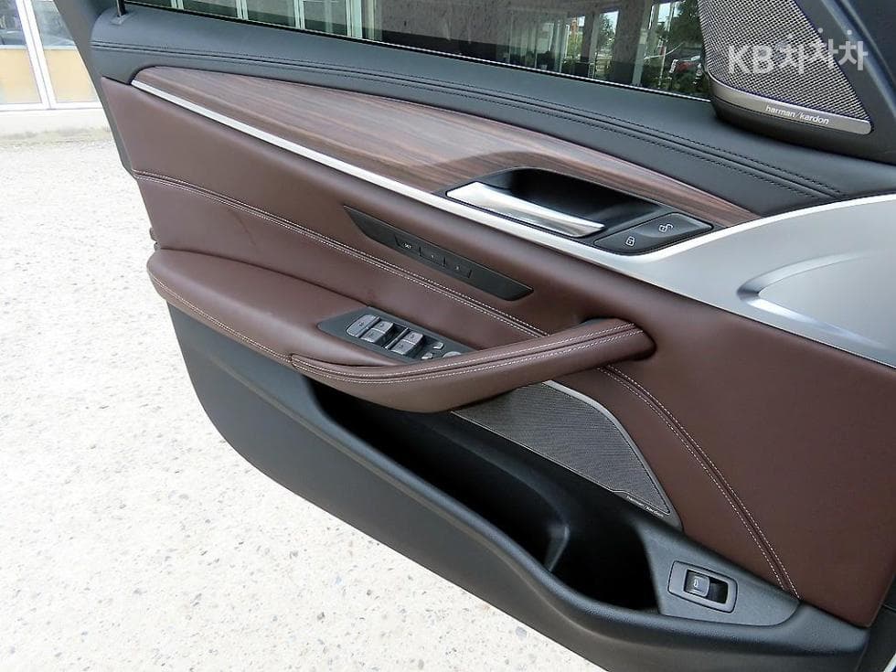 BMW 올Нов5 Серия (G30)520i M Sport - 12