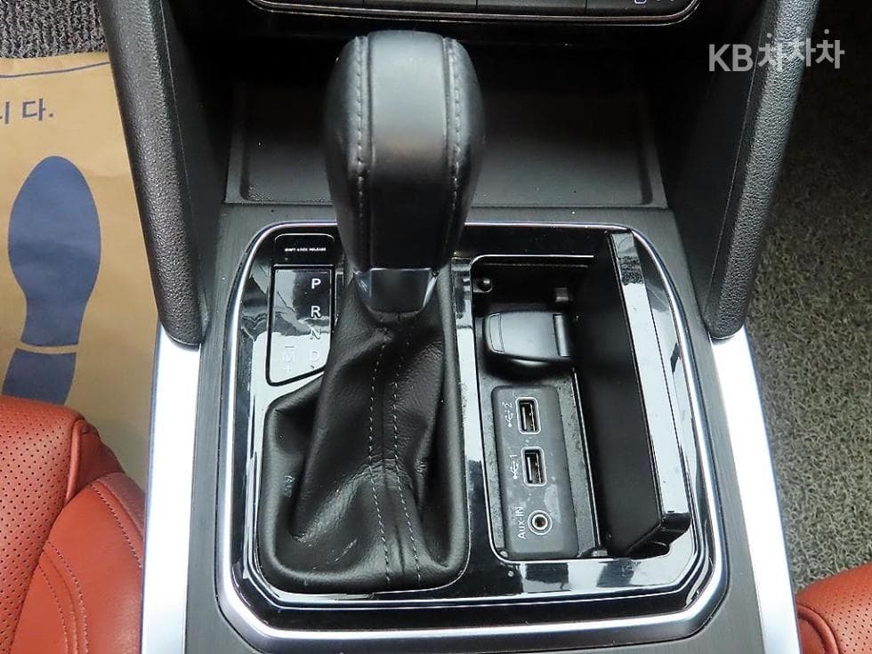 Рено Корея The New SM61.8 TCe 300 LE - 10