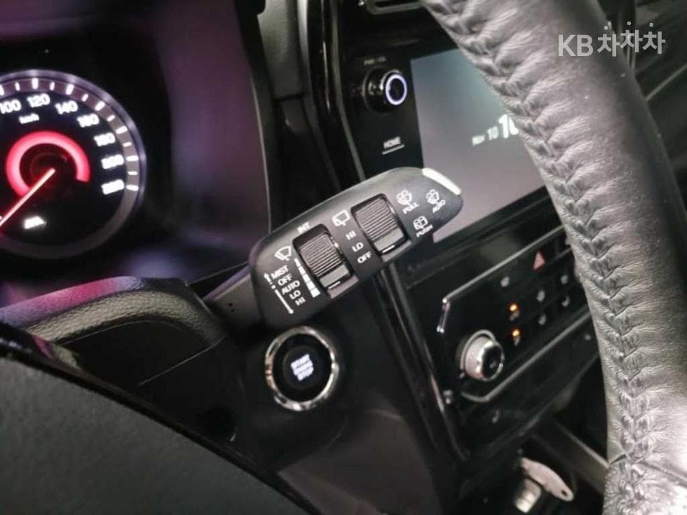 KG Mobility Tivoli Air(X150)1.5 Gasoline A3 - 17