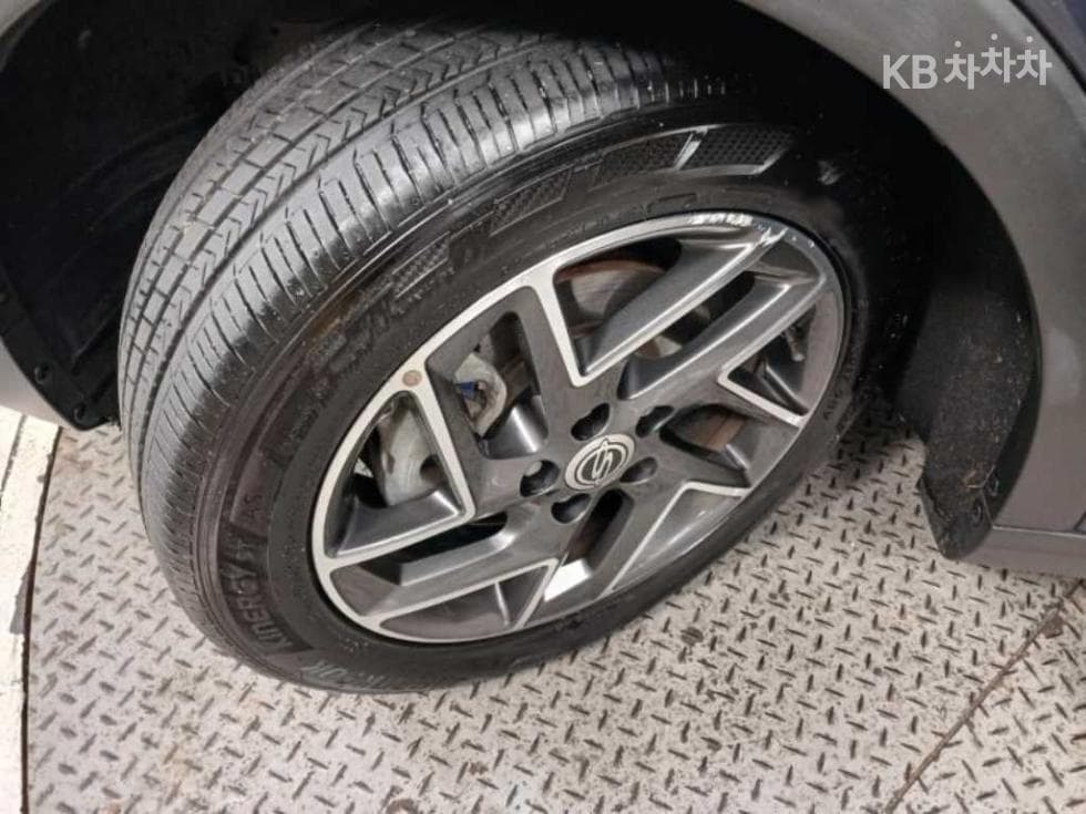 KG Mobility Tivoli Air(X150)1.5 Gasoline A3 - 20