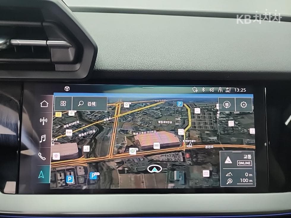 Ауди A3 (8Y)40 TFSI Premium - 15