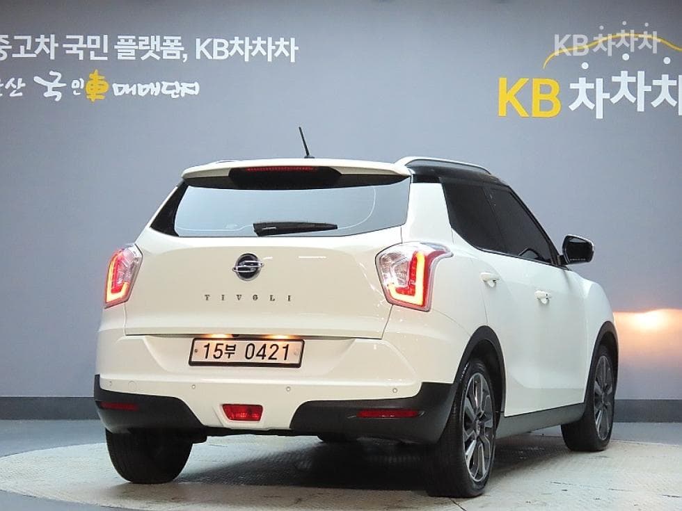 КейДжи Мобилити ТиволиБензин LX Висок клас - 2