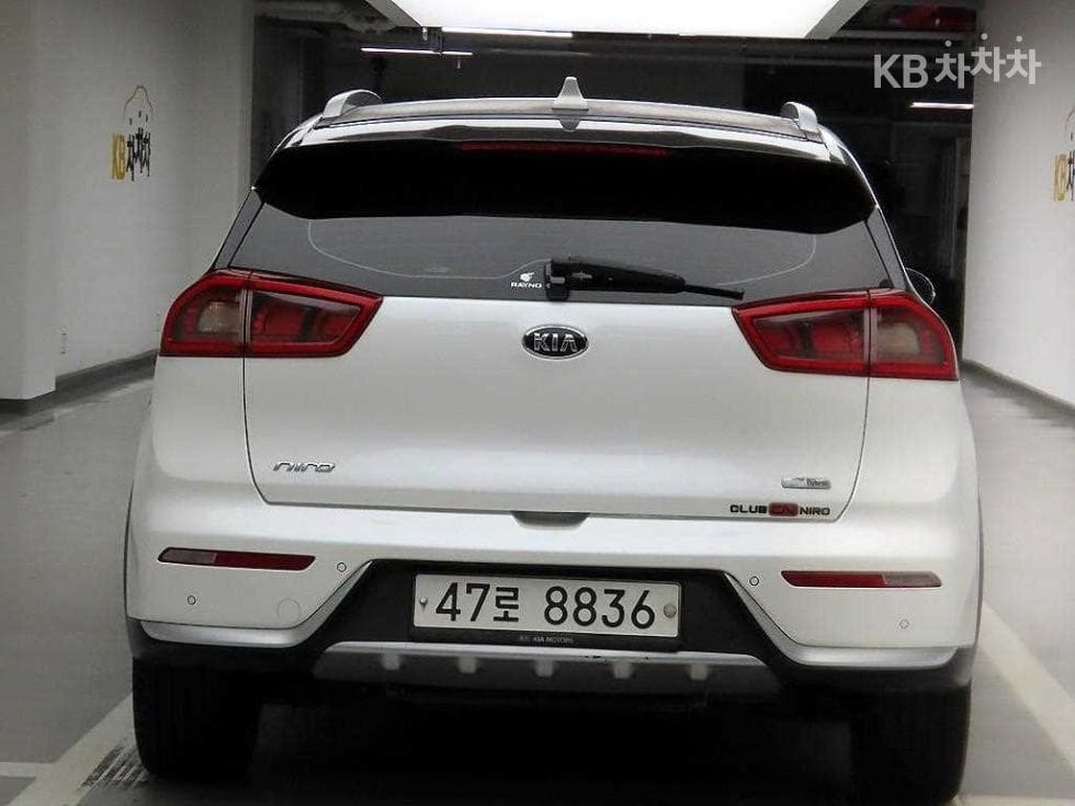 Kia Niro1.6 Prestige - 3