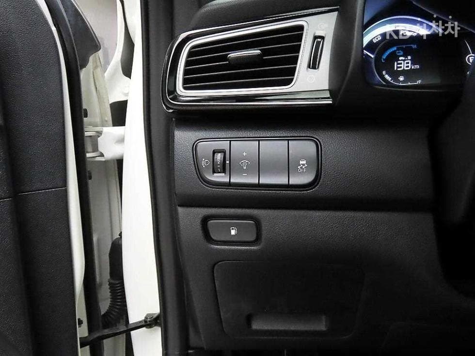 Kia Niro1.6 Prestige - 13