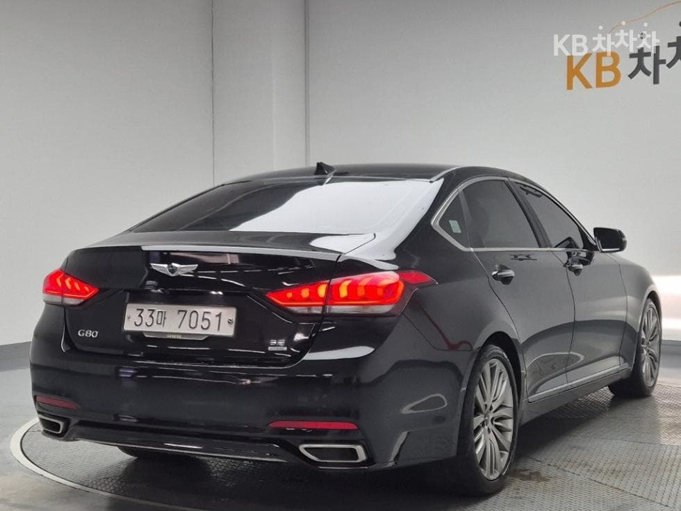 Дженезис G803.8 GDI AWD Премиум Люкс - 3