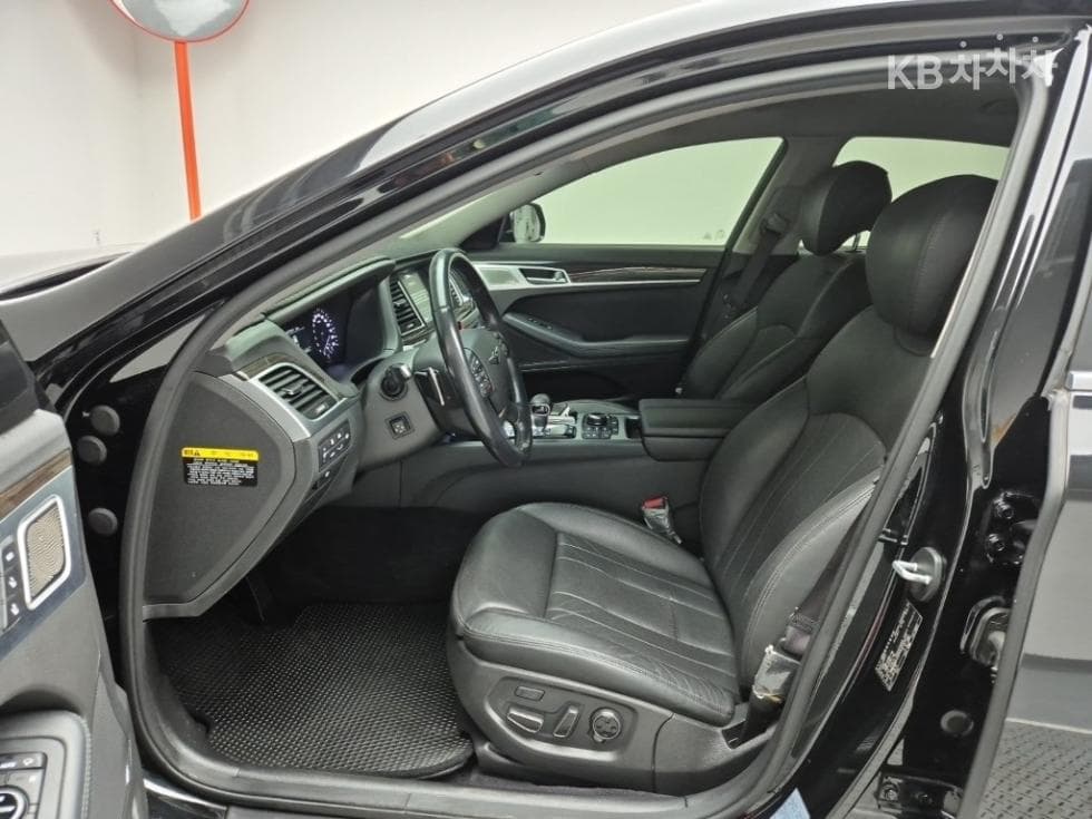 Дженезис G803.8 GDI AWD Премиум Люкс - 11