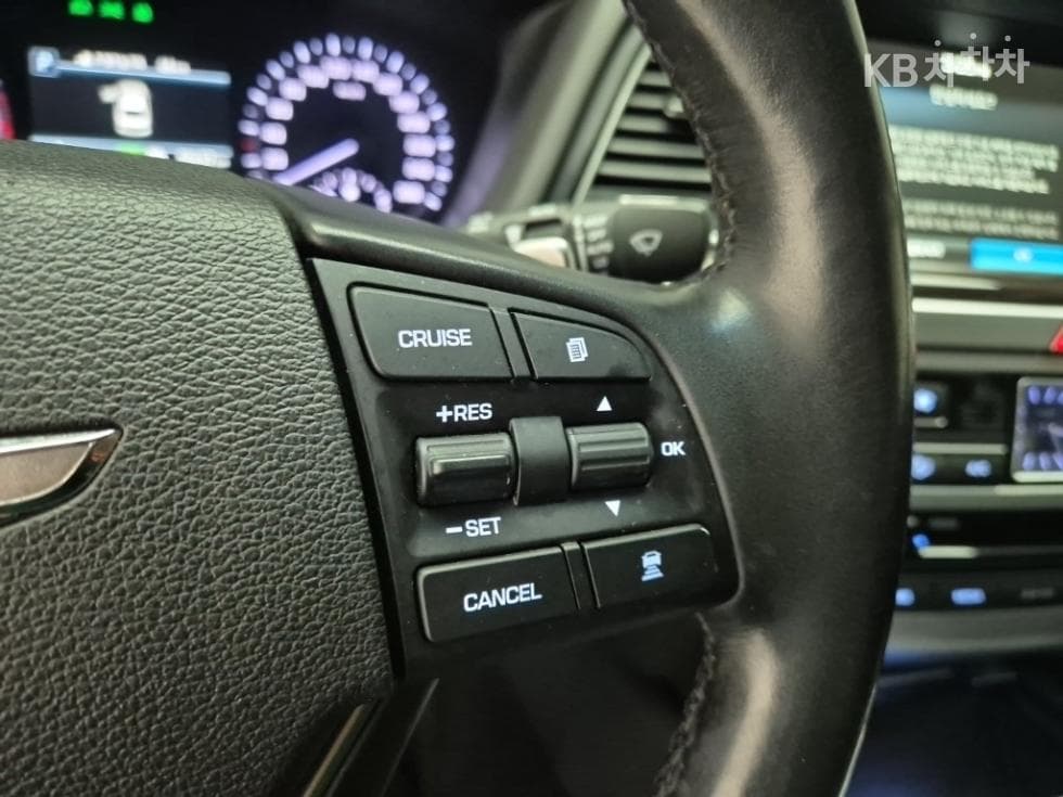 Дженезис G803.8 GDI AWD Премиум Люкс - 15