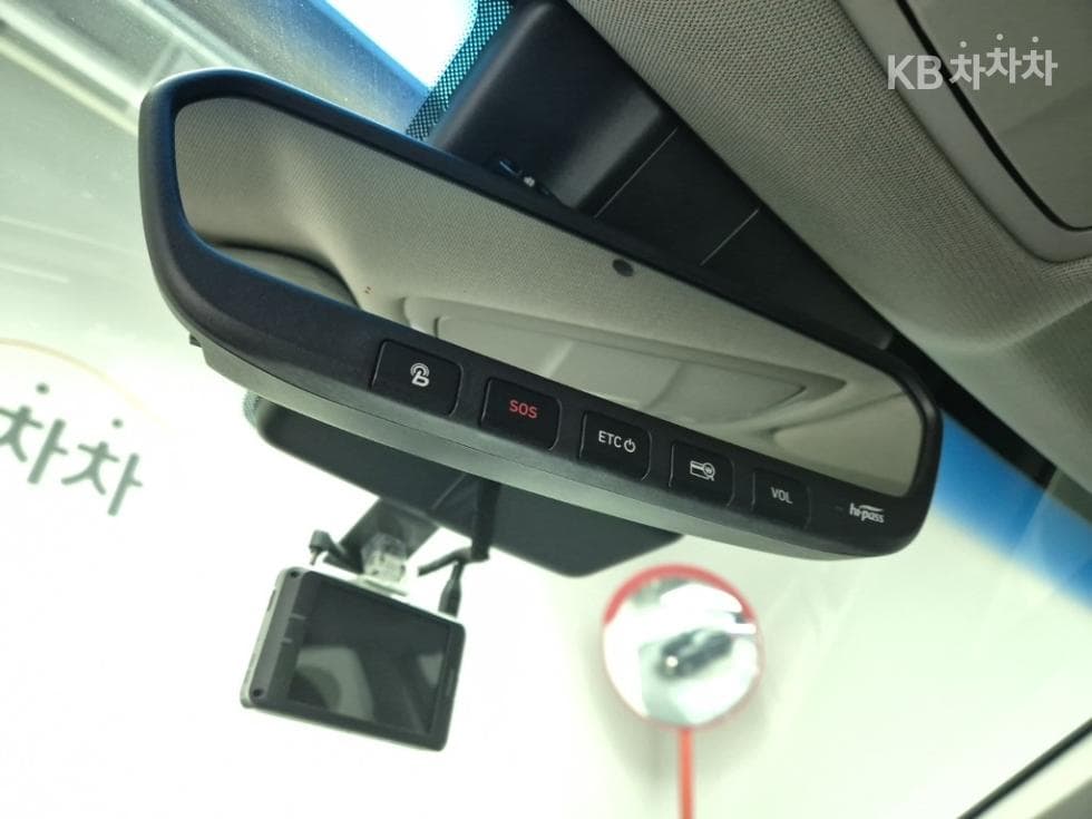 Дженезис G803.8 GDI AWD Премиум Люкс - 17