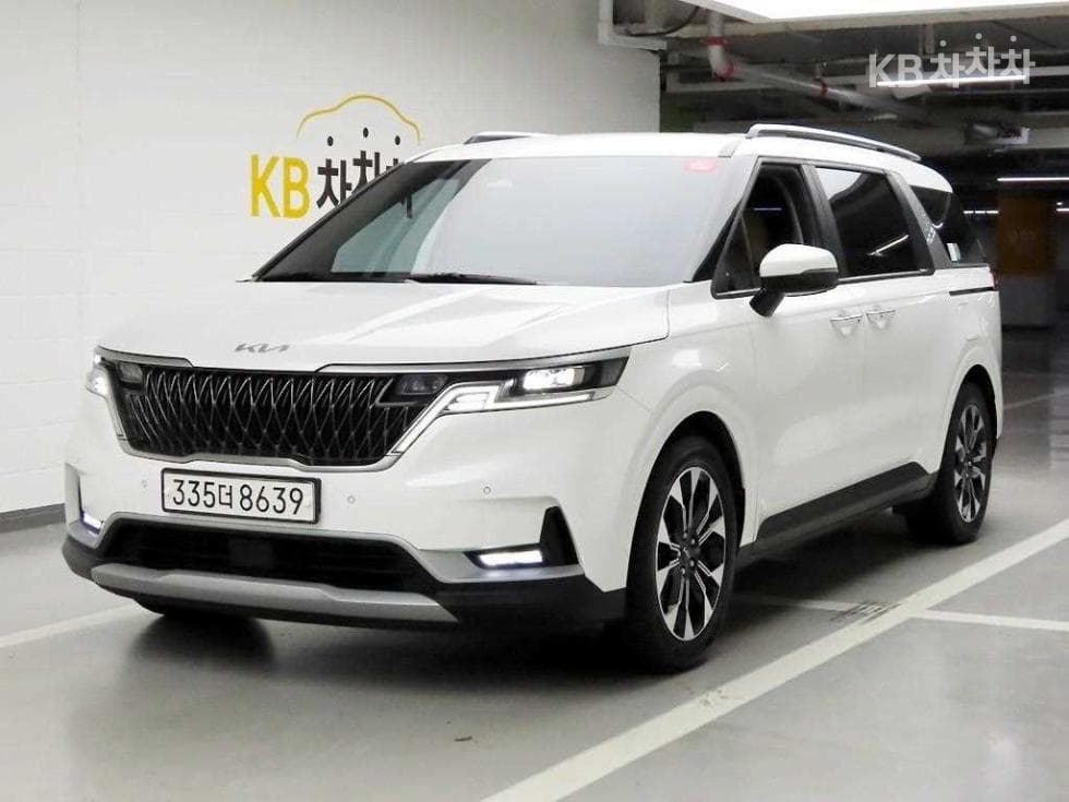 Киа Канивал 4-то поколениеD2.2 9-местен Престиж - 2