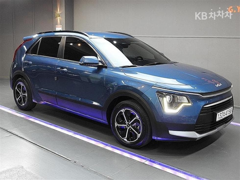 Киа Ди Всеново Ниро 1.6 HEV Престиж - Image 1