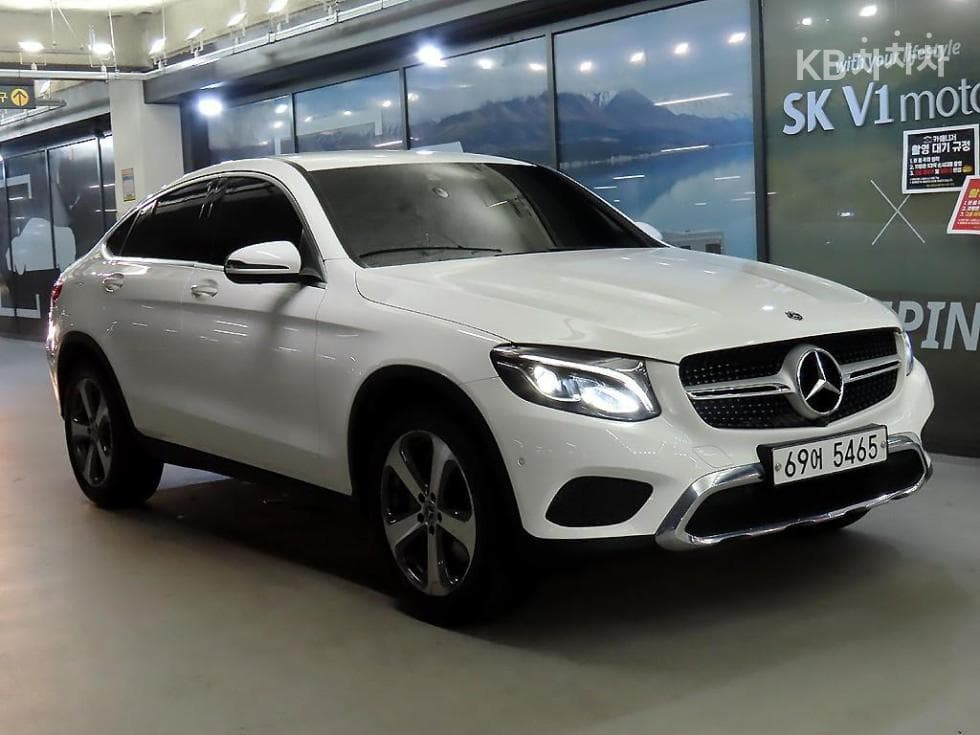 Mercedes-Benz GLC(X253) 300 4Matic Coupe Стандартен - Image 1