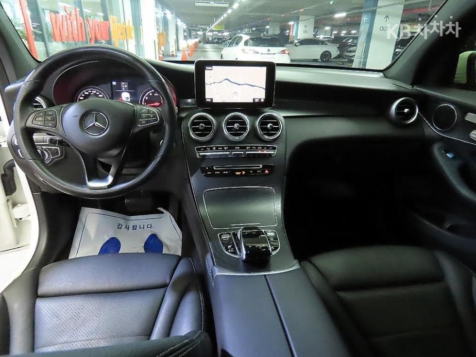 Mercedes-Benz GLC(X253)300 4Matic Coupe Стандартен - 10