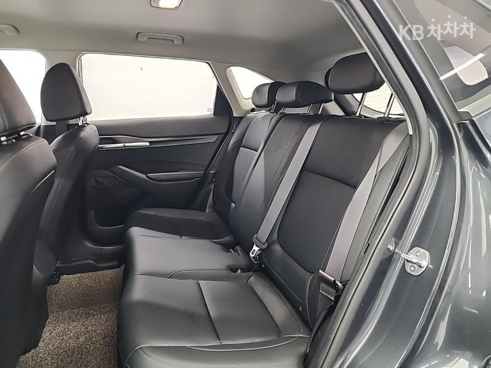 Kia Seltos1.6 Diesel 2WD Trendy - 12