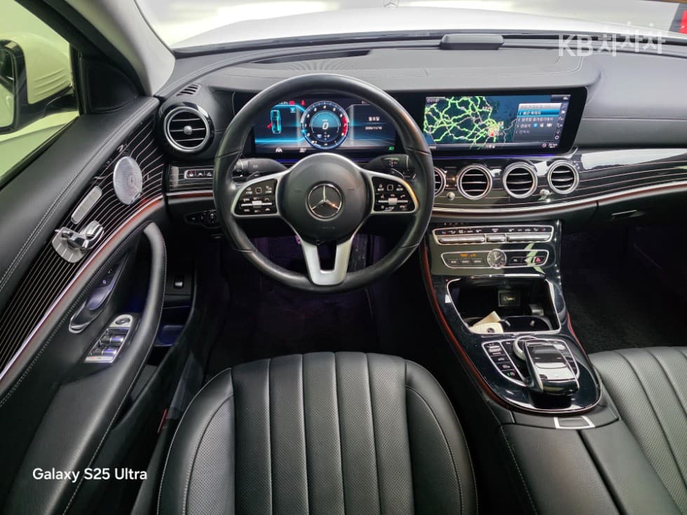 Mercedes-Benz E-Клас (W213)E450 4MATIC EXCLUSIVE - 11