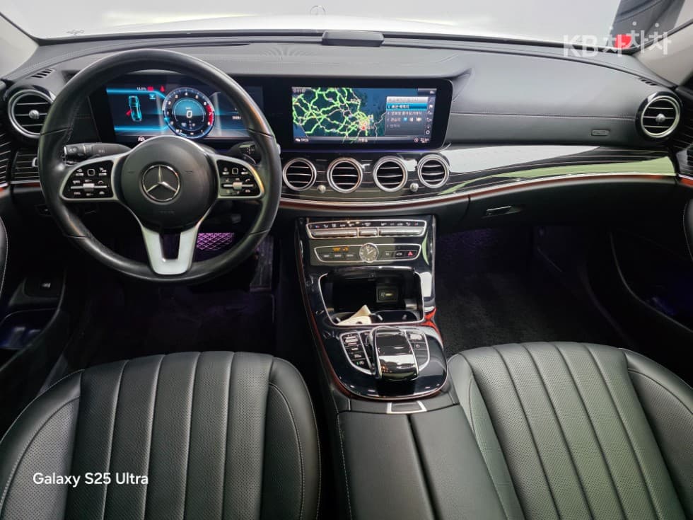 Mercedes-Benz E-Клас (W213)E450 4MATIC EXCLUSIVE - 12