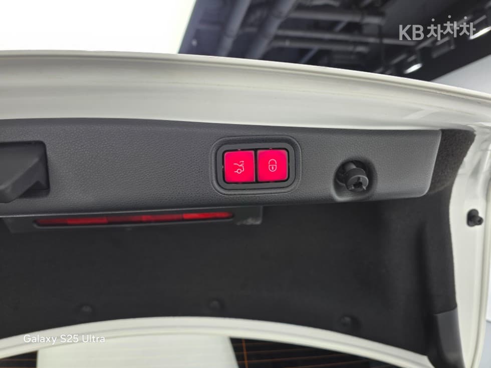 Mercedes-Benz E-Клас (W213)E450 4MATIC EXCLUSIVE - 21