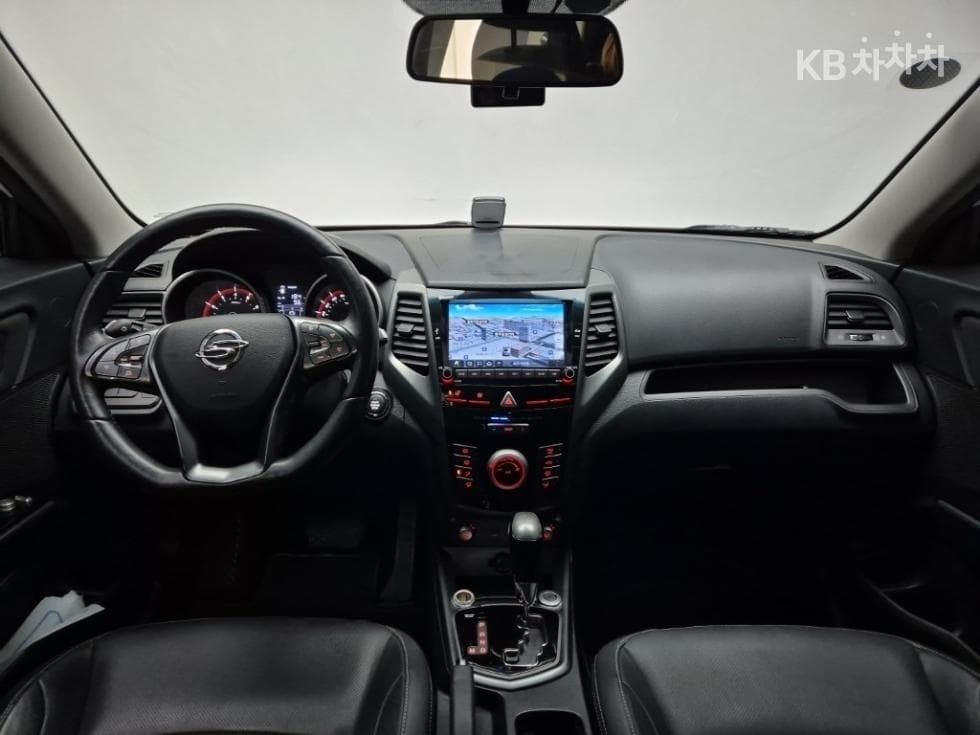 KG Mobility Tivoli 아머1.6 Gasoline VX 2WD - 7