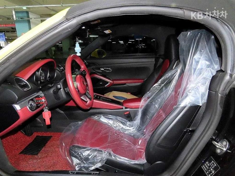 Porsche 718 박스터2.0 - 8