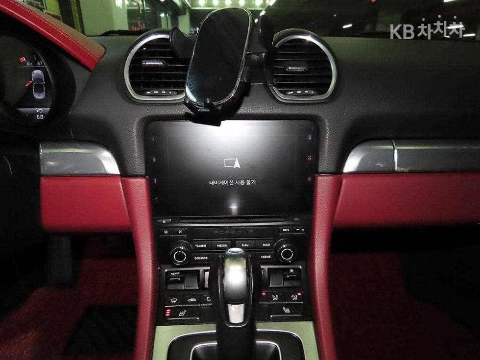 Porsche 718 박스터2.0 - 13