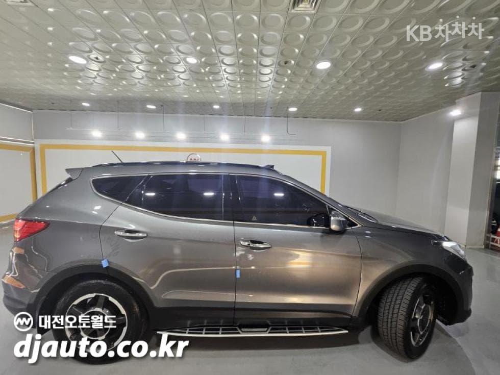 Хюндай Санта Фе DMХонда R-двигател 2.0 дизел 2WD PREMIUM Стандартен - 7