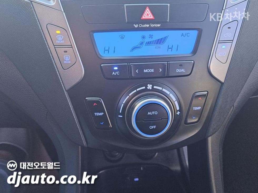 Хюндай Санта Фе DMХонда R-двигател 2.0 дизел 2WD PREMIUM Стандартен - 15