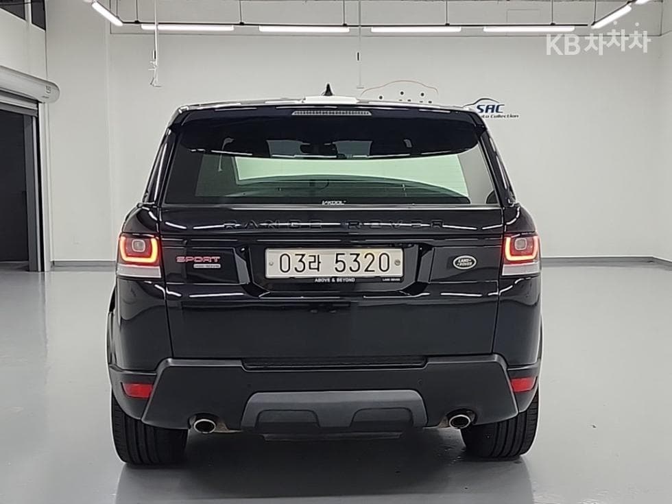 Land Rover New Range Rover Sport3.0 SDV6 HSE Dynamic - 3