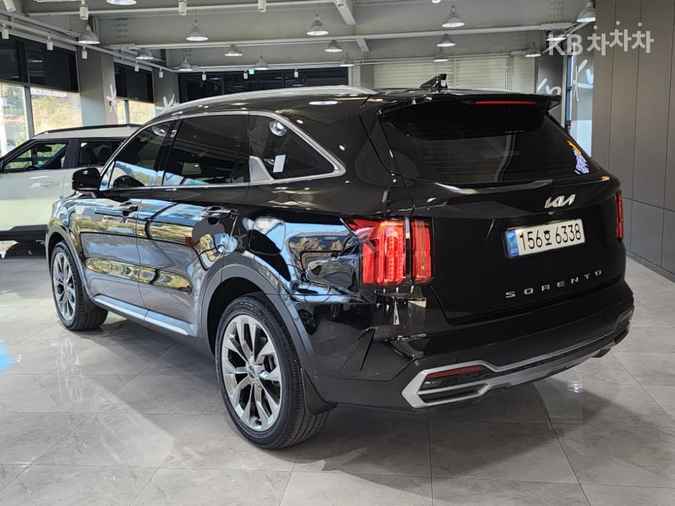 Kia Sorento 4th generation2.2 Diesel 2WD Prestige - 4