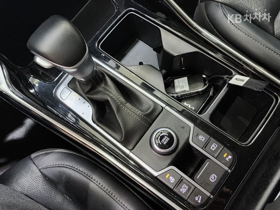 Kia Sorento 4th generation2.2 Diesel 2WD Prestige - 16