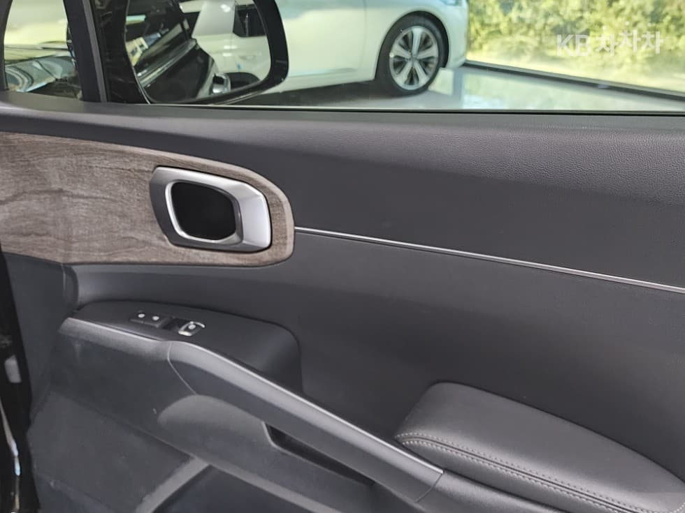 Kia Sorento 4th generation2.2 Diesel 2WD Prestige - 24