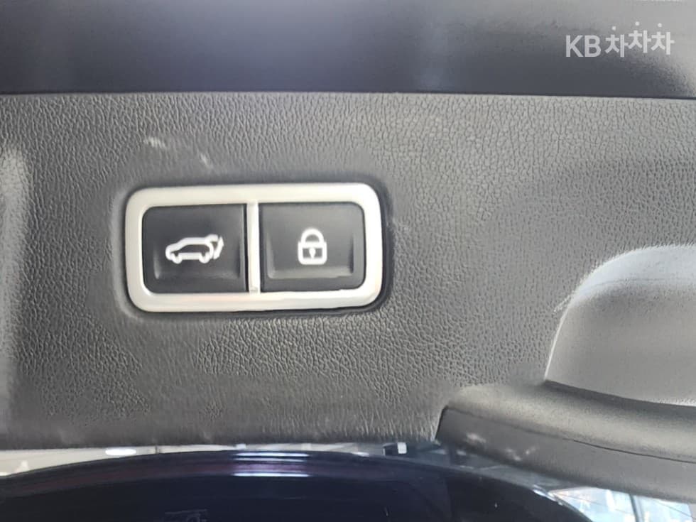 Kia Sorento 4th generation2.2 Diesel 2WD Prestige - 30