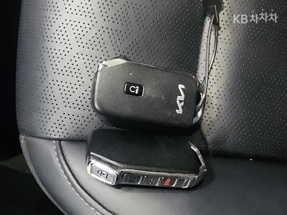 Kia Sorento 4th generation2.2 Diesel 2WD Prestige - 32